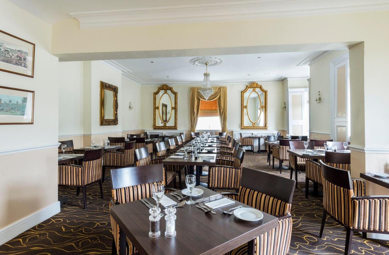 Ramada By Wyndham Cheltenham Golden Valley Kültér fotó