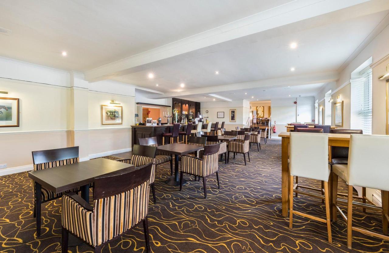 Ramada By Wyndham Cheltenham Golden Valley Kültér fotó