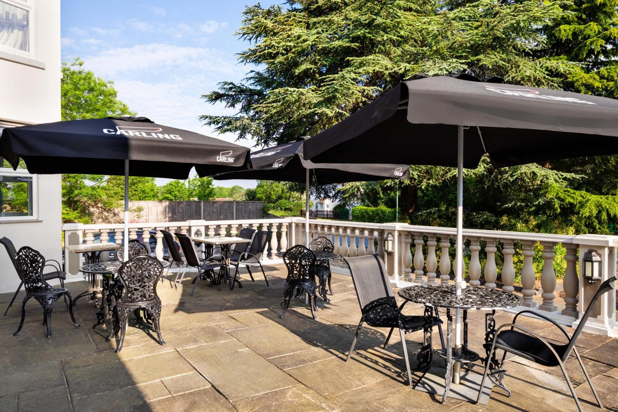 Ramada By Wyndham Cheltenham Golden Valley Kültér fotó